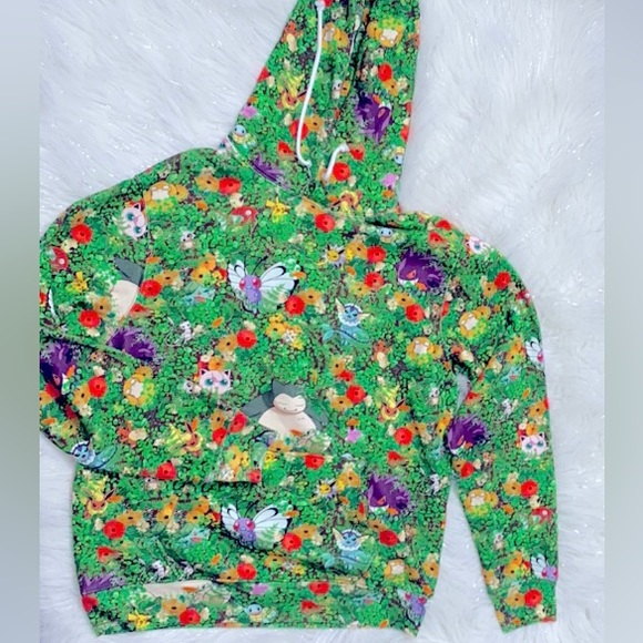 Levi's Other - 🔥POKéMON GARDEN HOODIE🔥
